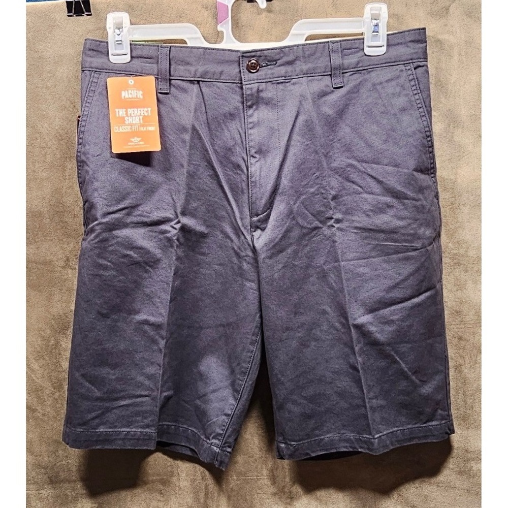 Dockers Pacific The Perfect Short Mens 34 Gray Classic Fit Flat Front 354120010